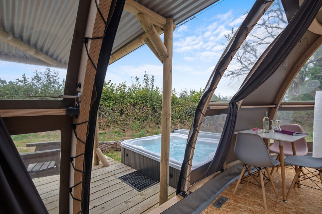 WhatsApp Image 2025-10-01 at 11.03.01.jpeg WhatsApp Image 2025-10-01 at 11.03.01.jpeg